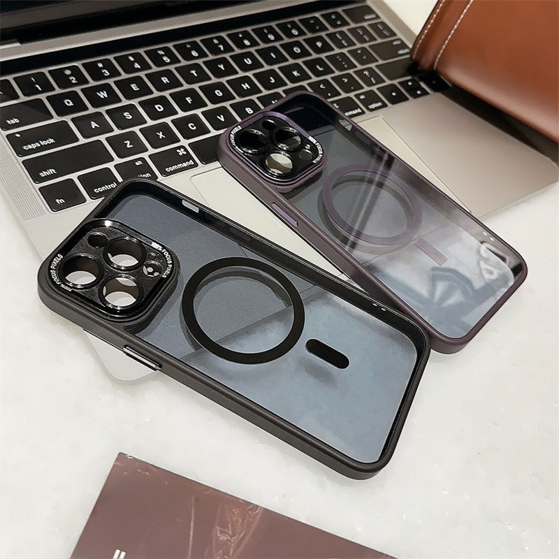 iPhone 14/15 Pro Magnetic Suction New High-End Feel Suitable With Metal Lens iPhone Case