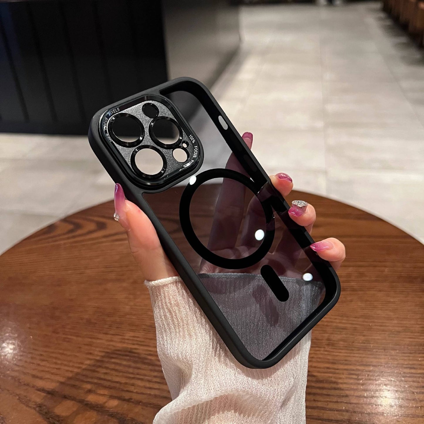 iPhone 14/15 Pro Magnetic Suction New High-End Feel Suitable With Metal Lens iPhone Case
