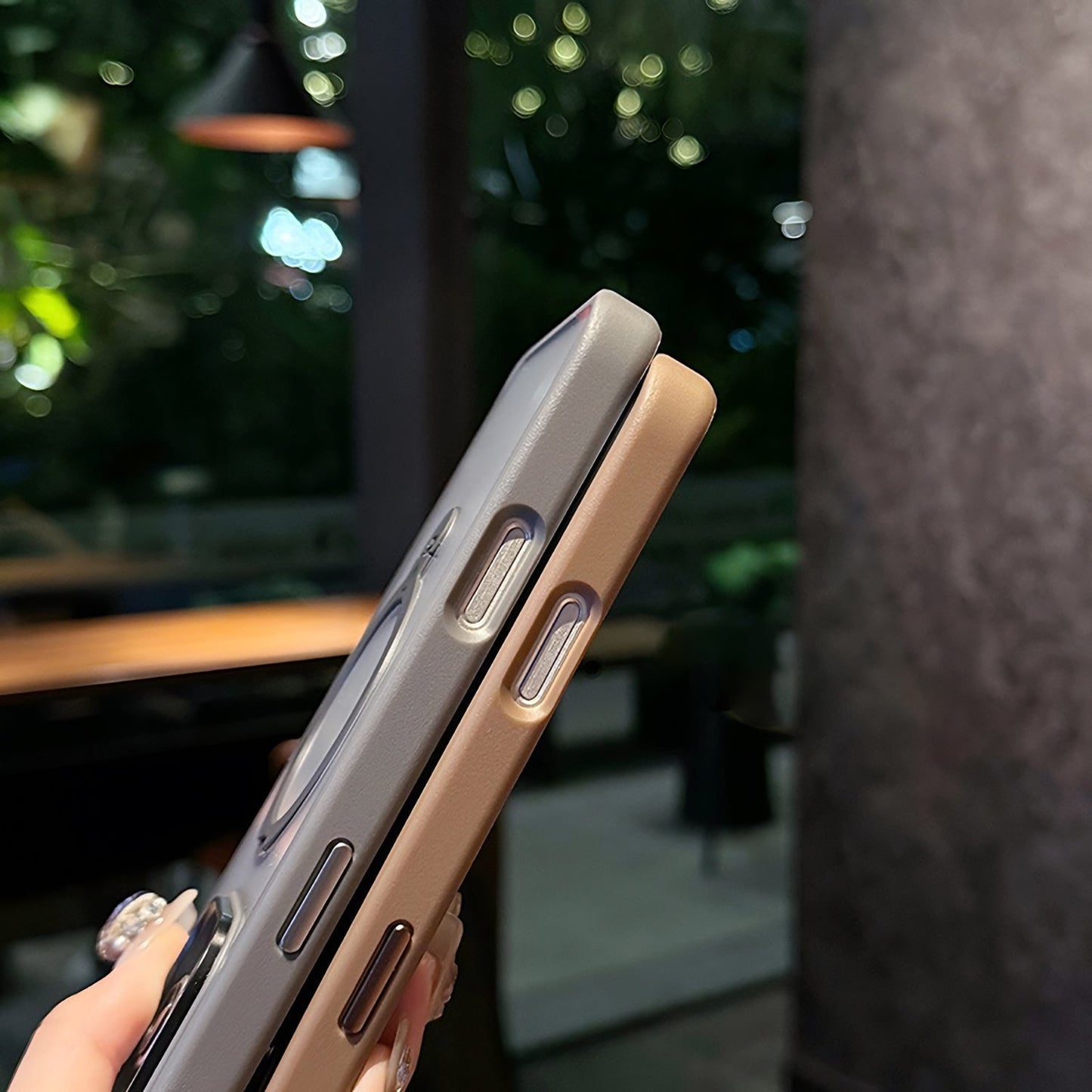 iPhone 17 Pro & 17 Pro Max Luxury Back Case