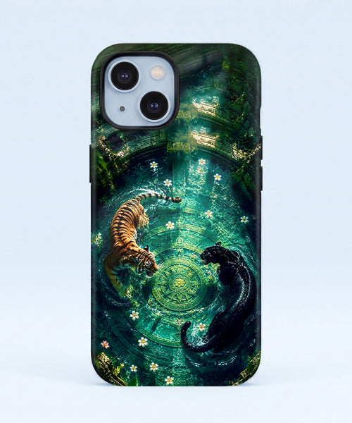 iPhone 15 5G Tiger & Panther Mystic Protective Case