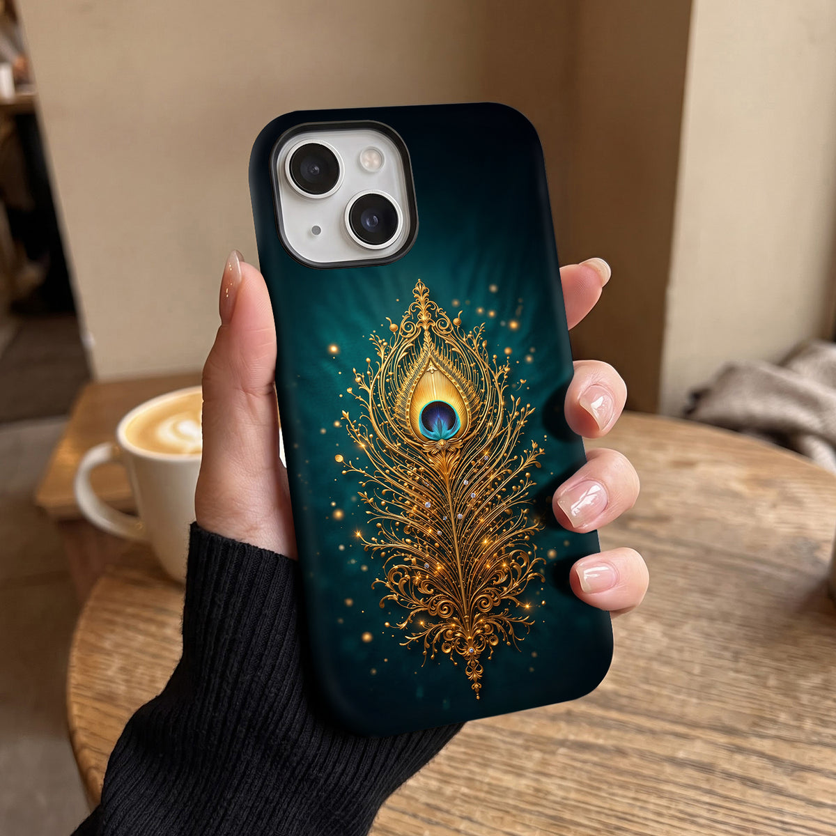 iPhone 15 5G Golden Peacock Feather Protective Case
