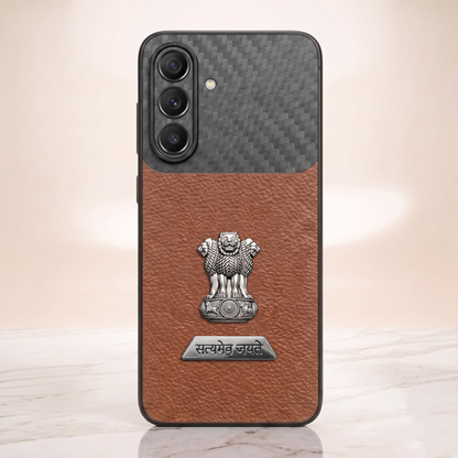 Samsung Galaxy A37 5G Satyamev Jayate 2-in-1 Emblem Carbon Fiber Leather Phone Case
