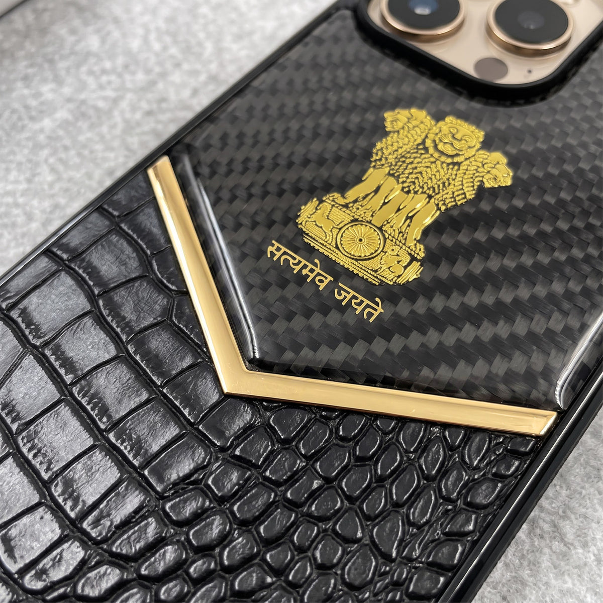iPhone 13 Pro Series Satyamev Jayate Gold Emblem Hybrid Leather Case
